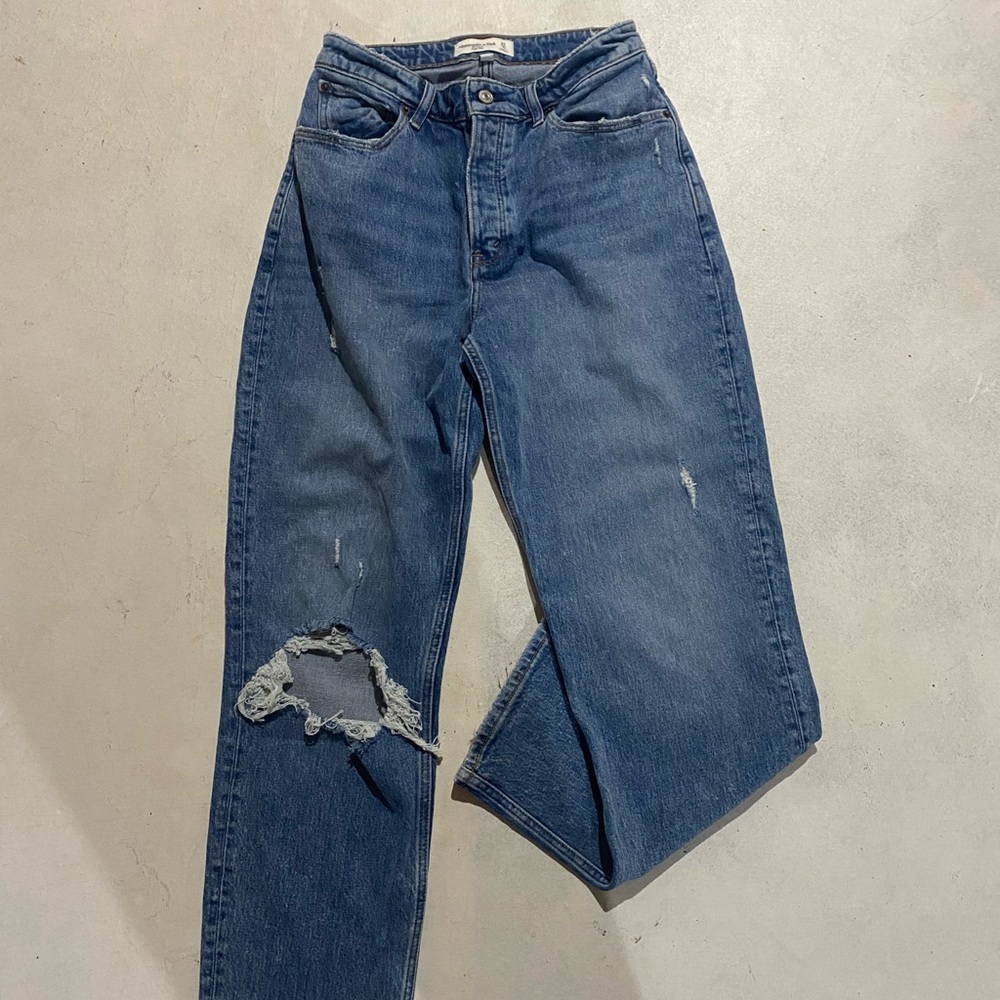 Abercrombie and fitch womens curve love dad high rise jean size 4